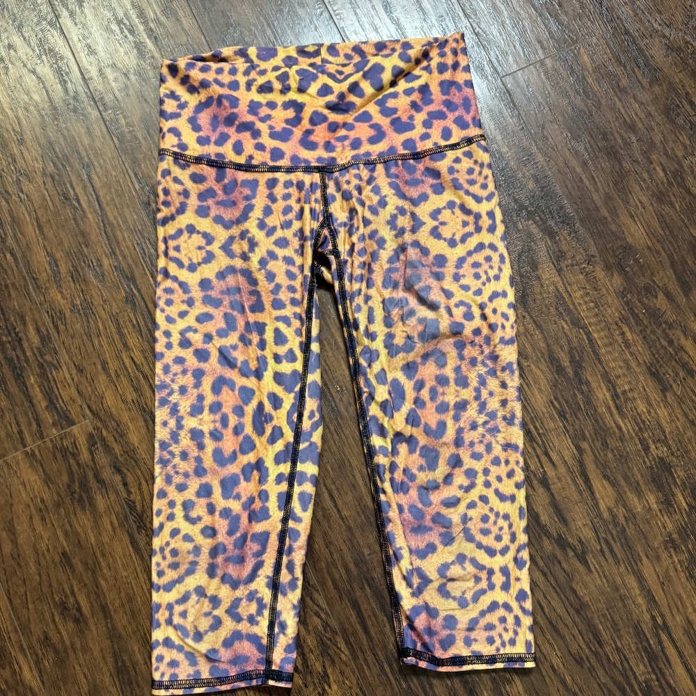 Teeki capri leggings
